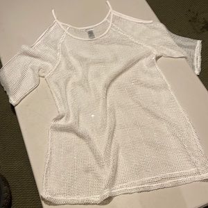 Coverup, 3/4 sleeve with shoulder cut out.